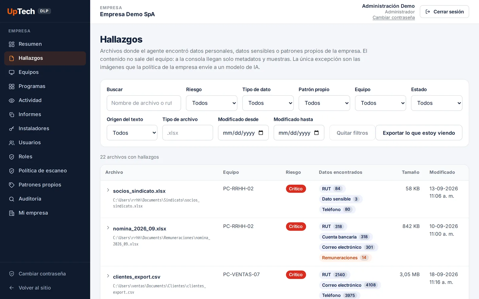 Pantalla Hallazgos de la consola en un computador: lista de archivos con su equipo, tipos de dato detectados y nivel de riesgo, con filtros.